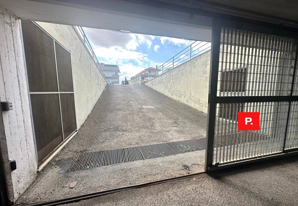 Box o garage in vendita a Santa Maria Capua Vetere