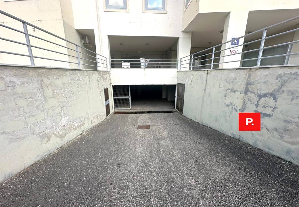 Box o garage in vendita a Santa Maria Capua Vetere