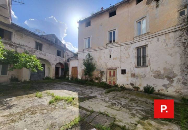 Casa singola in vendita a Santa Maria Capua Vetere
