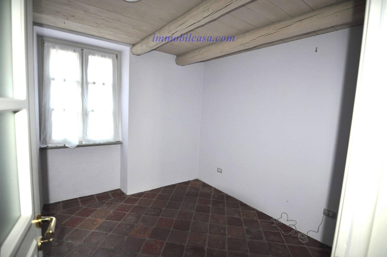 Trilocale con box a Cuneo