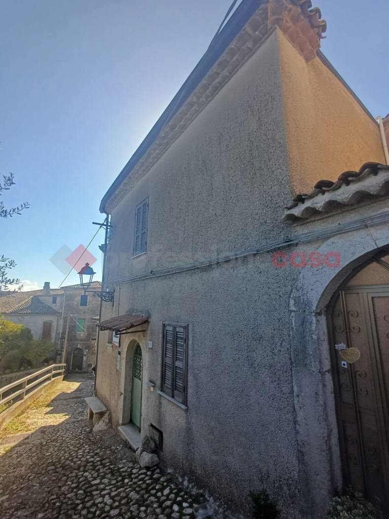 Trilocale in vendita a Rocca d'Arce