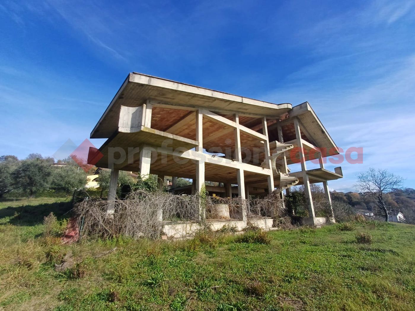 Casa indipendente in vendita a Strangolagalli