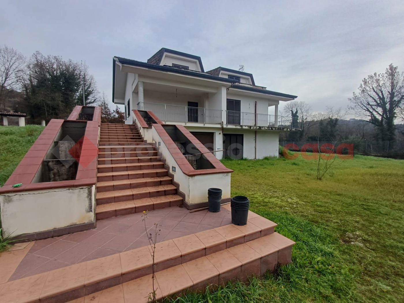 Appartamento con giardino a Strangolagalli