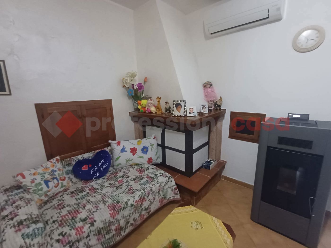 Casa indipendente con box doppio a San Giovanni Incarico