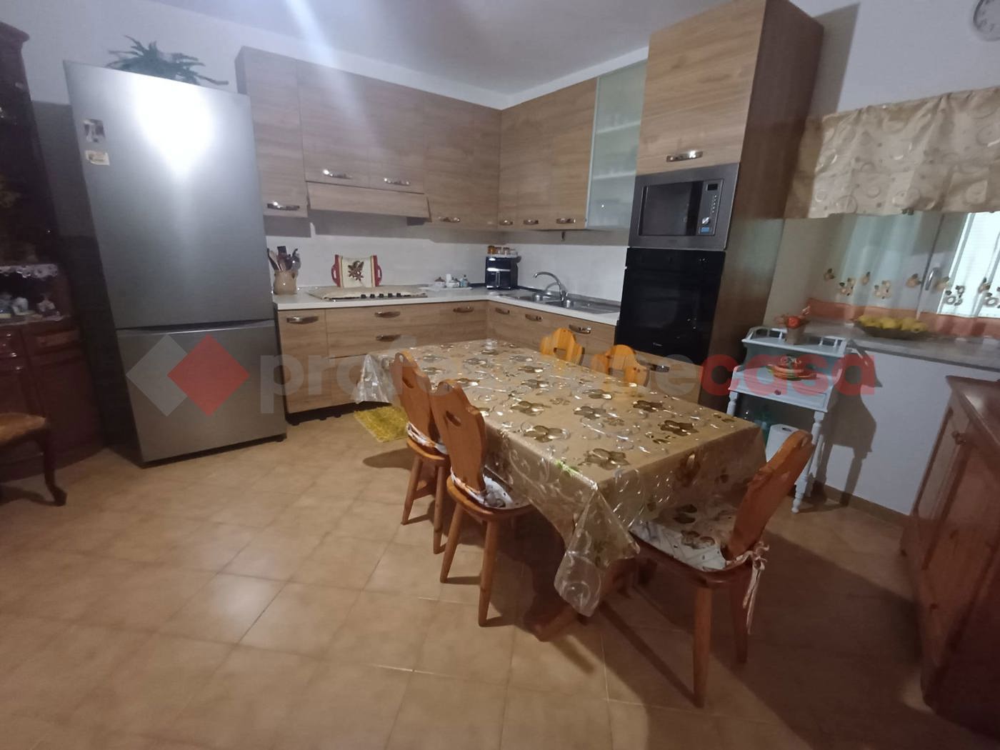 Casa indipendente con box doppio a San Giovanni Incarico
