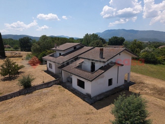 Rustico con giardino a Ceprano