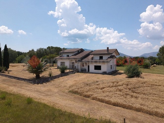 Rustico con giardino a Ceprano