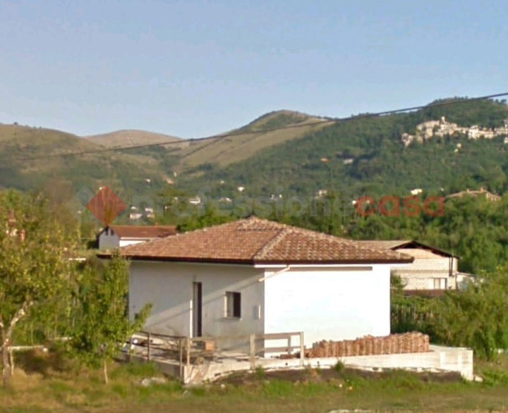 Rustico in vendita a Ceprano