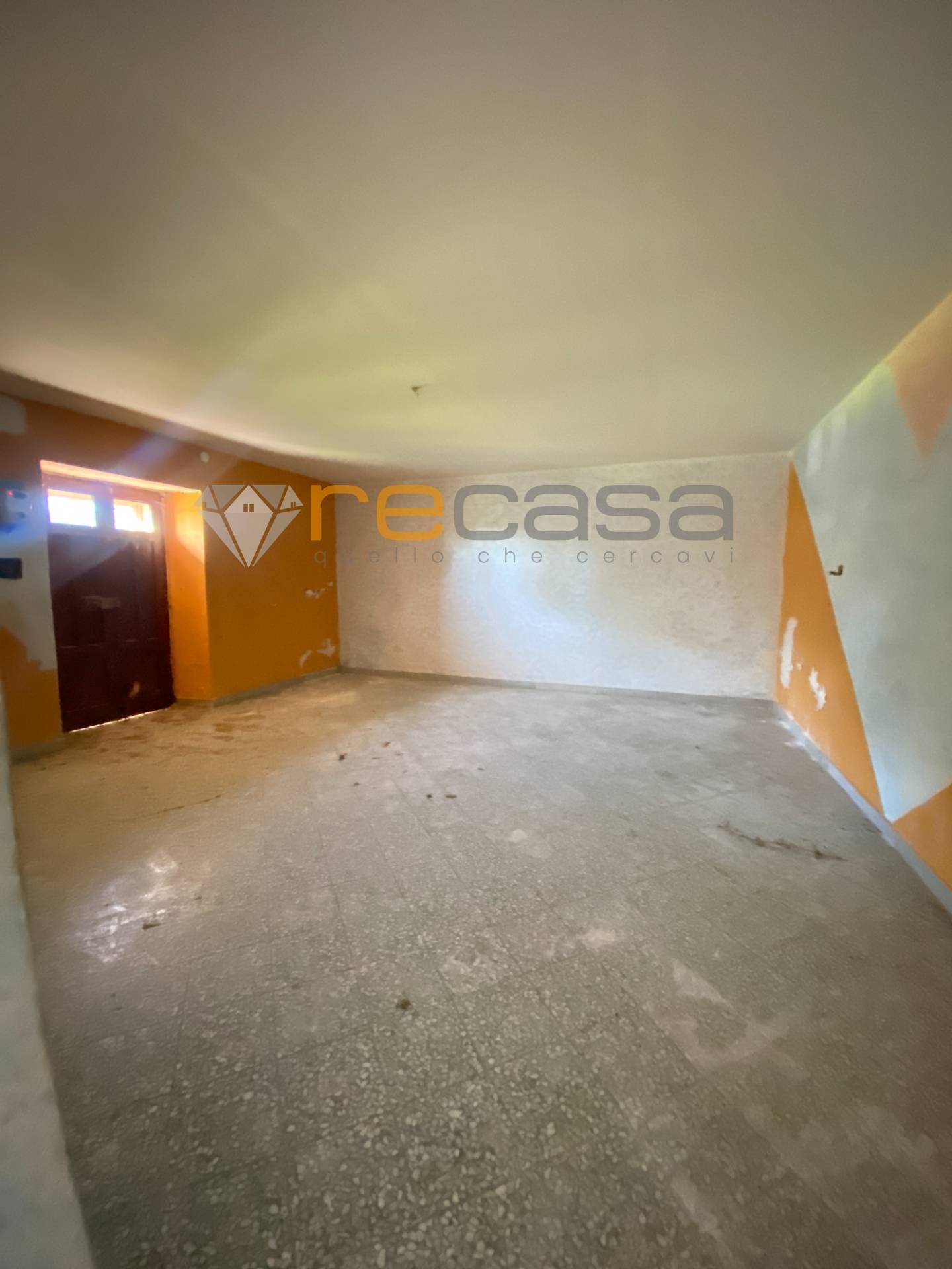 Casa semindipendente in vendita a Montecorvino Rovella, Macchia