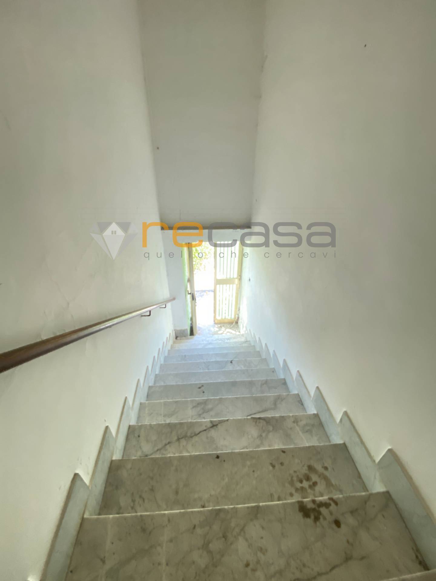 Casa semindipendente in vendita a Montecorvino Rovella, Macchia