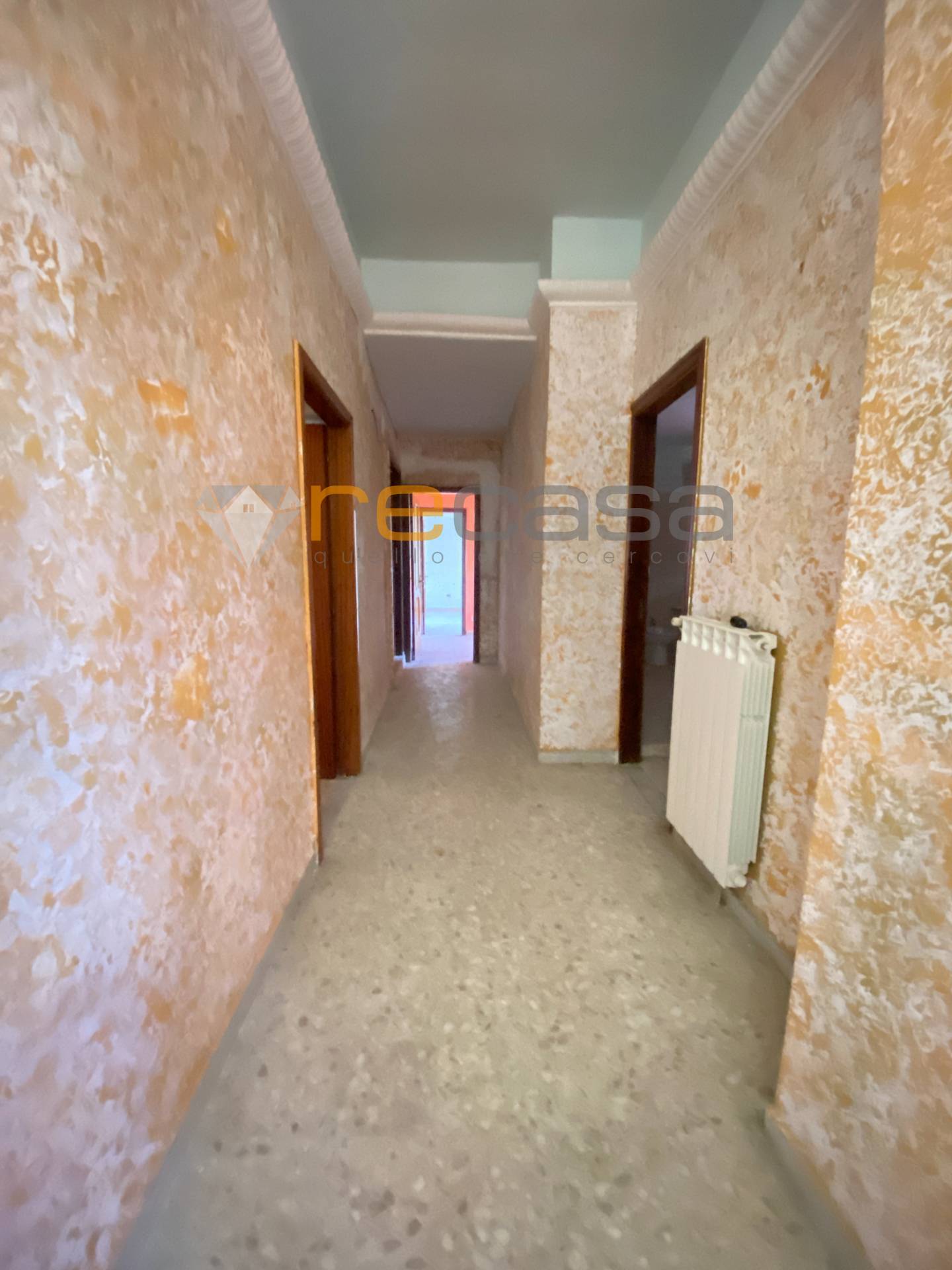 Casa semindipendente in vendita a Montecorvino Rovella, Macchia