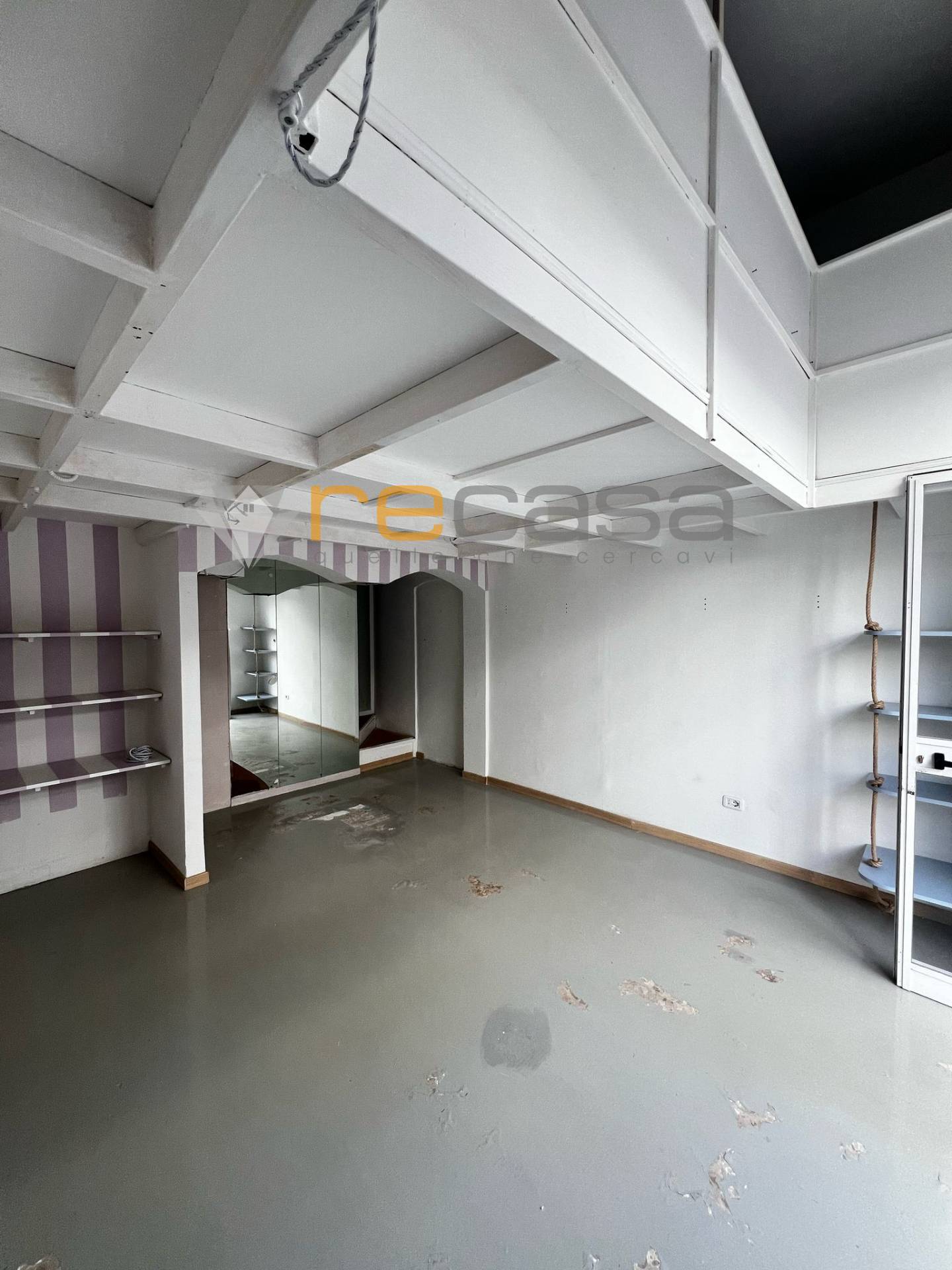 Studio/Ufficio in affitto a Bellizzi, Centro