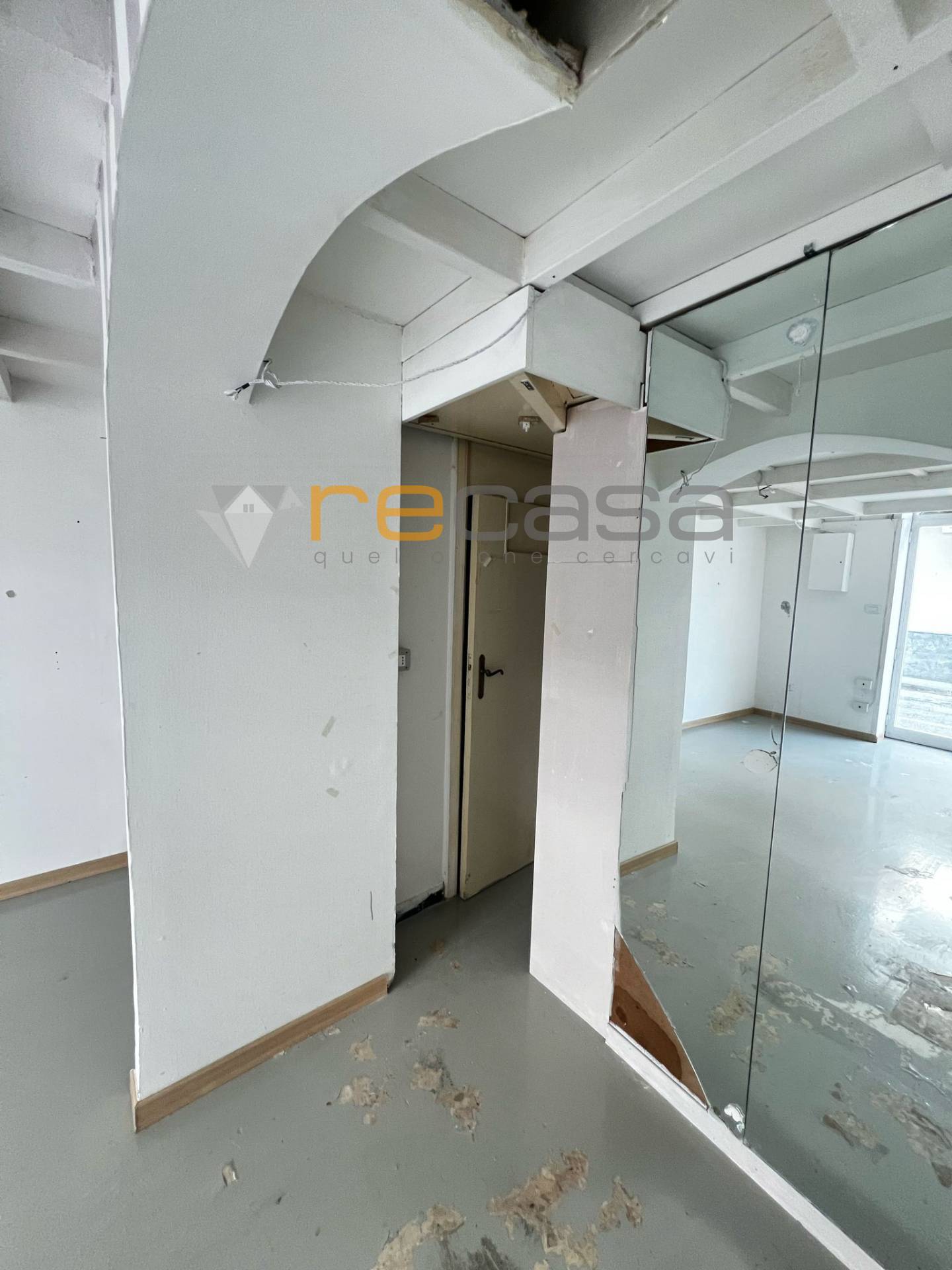 Studio/Ufficio in affitto a Bellizzi, Centro