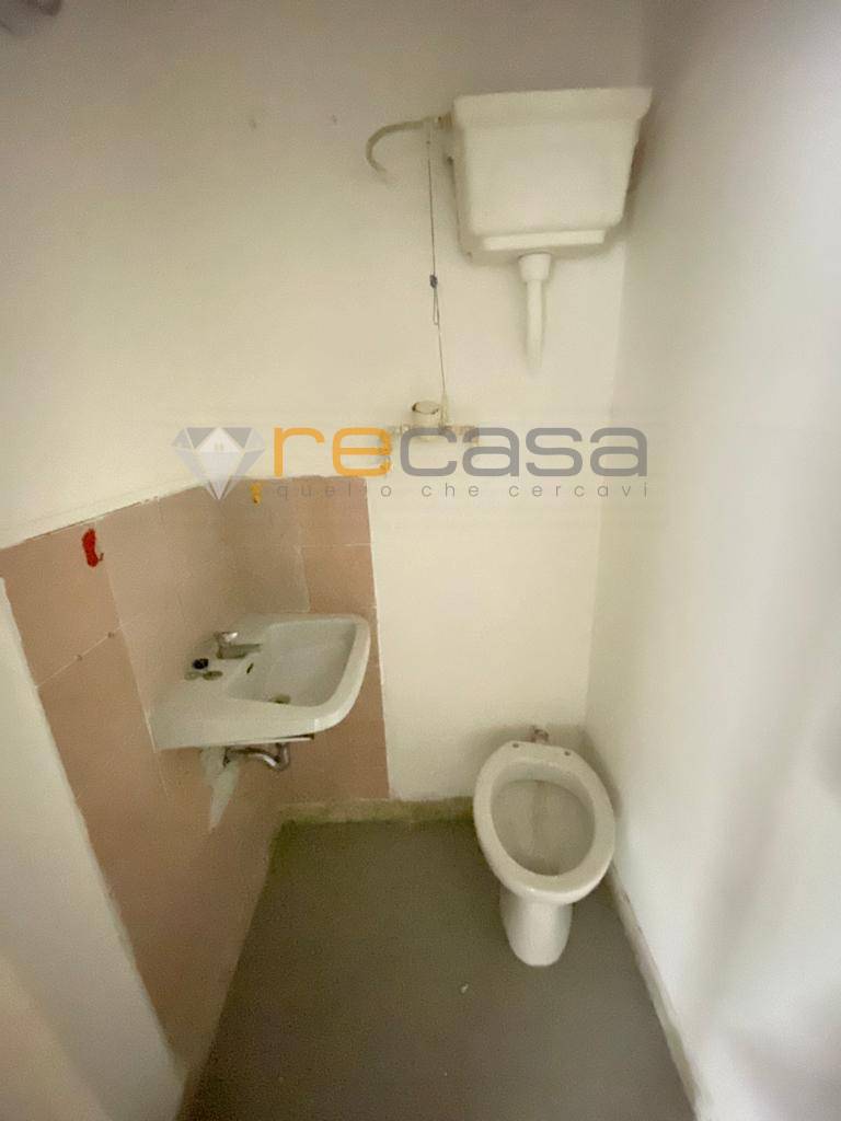 Studio/Ufficio in affitto a Bellizzi, Centro