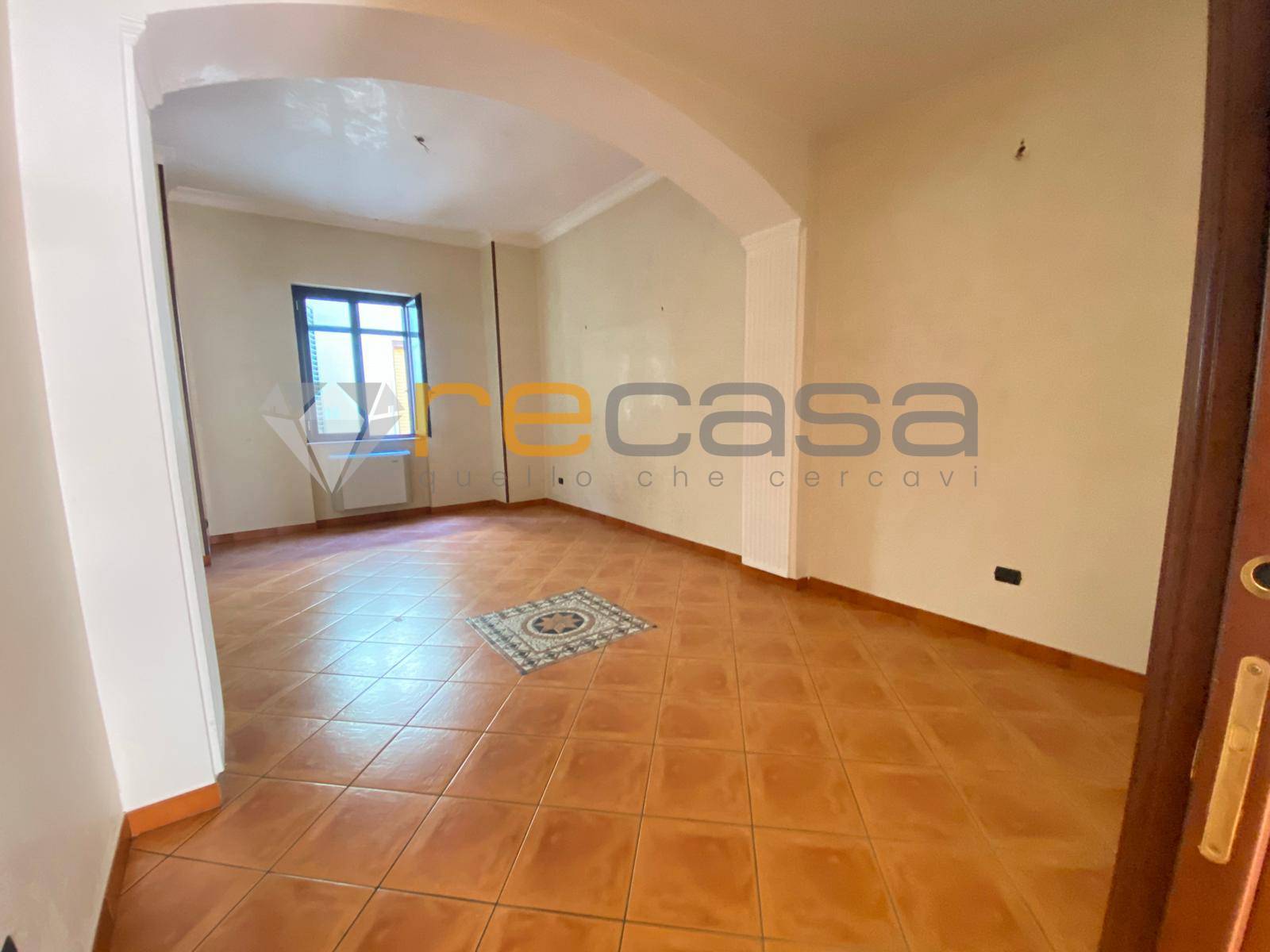 Appartamento in vendita a Bellizzi, Centro