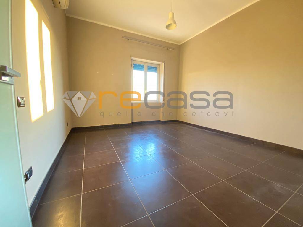 Appartamento in vendita a Bellizzi, Centro