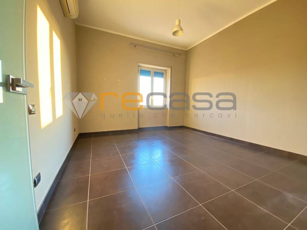 Appartamento in vendita a Bellizzi, Centro