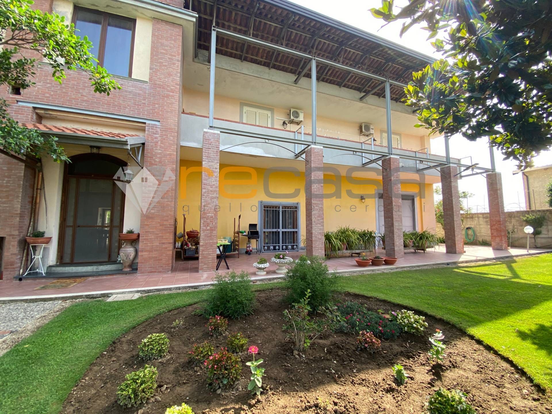 Villa indipendente in vendita a Montecorvino Pugliano, San Vito