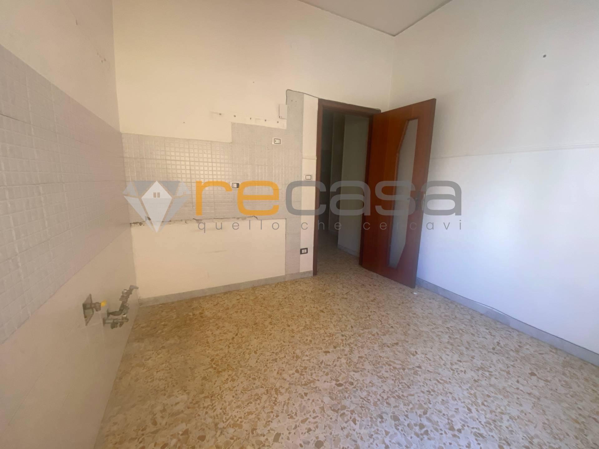 Appartamento in affitto a Bellizzi, Centro