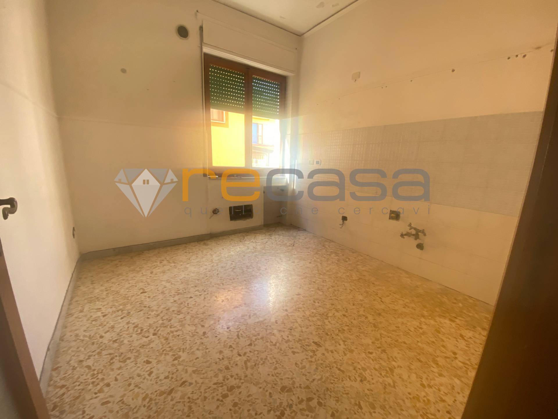Appartamento in affitto a Bellizzi, Centro