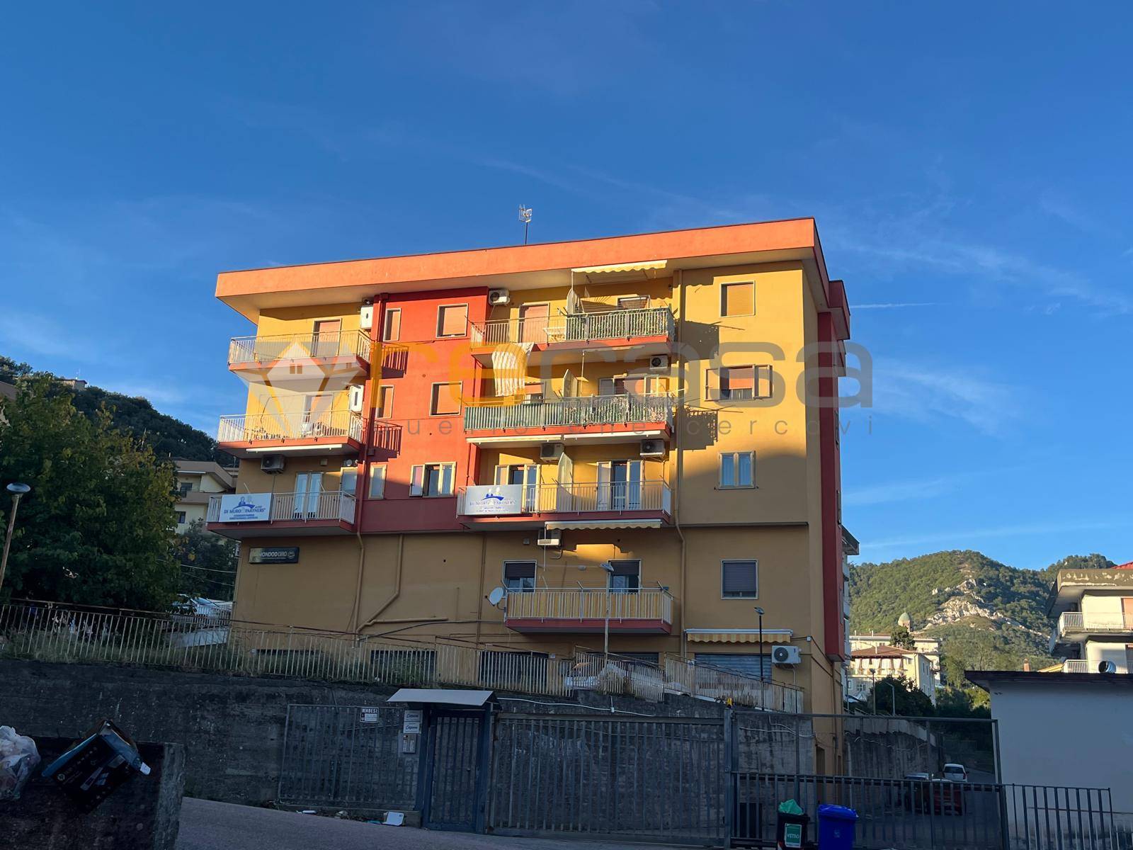 Appartamento in vendita a Montecorvino Rovella