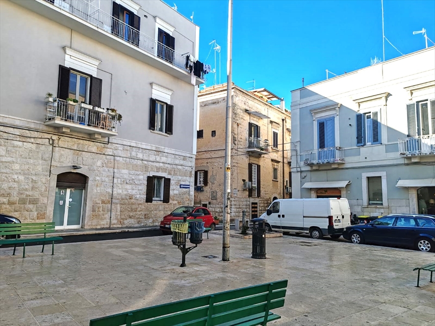 Bilocale in vendita in piazza cittadella, Trani