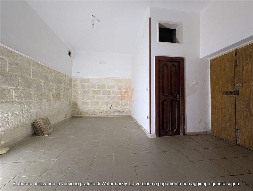 Monolocale in vendita in via petronelli, Trani