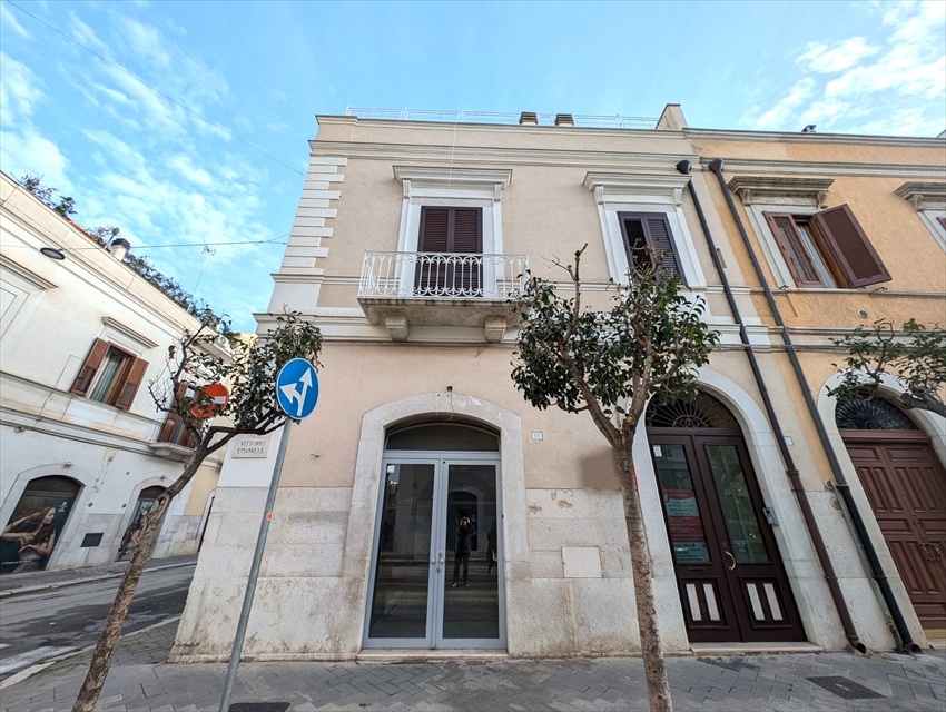 Trilocale in vendita in corso vittorio emanuele, Trani