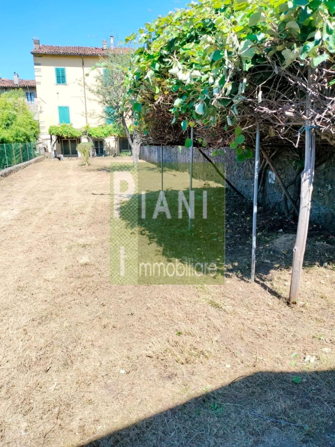 Casa indipendente con giardino a Pieve Fosciana