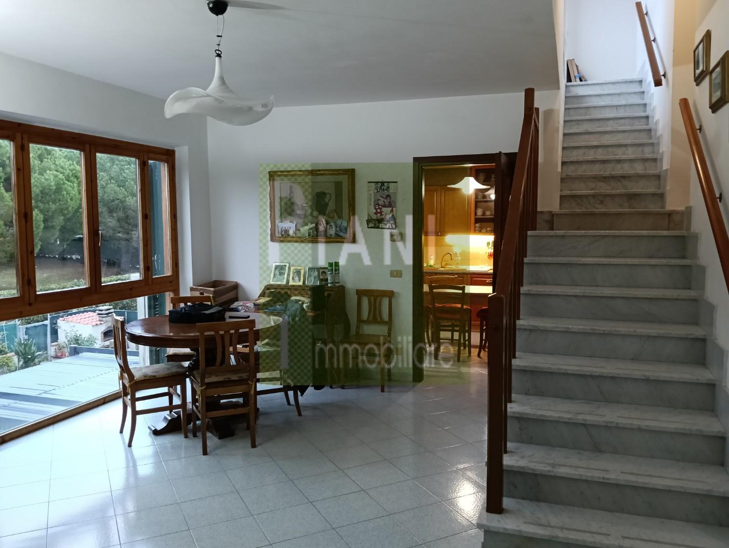 Quadrilocale vista mare, Livorno montenero