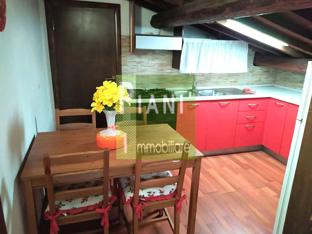 Trilocale arredato in affitto, Livorno s. marco