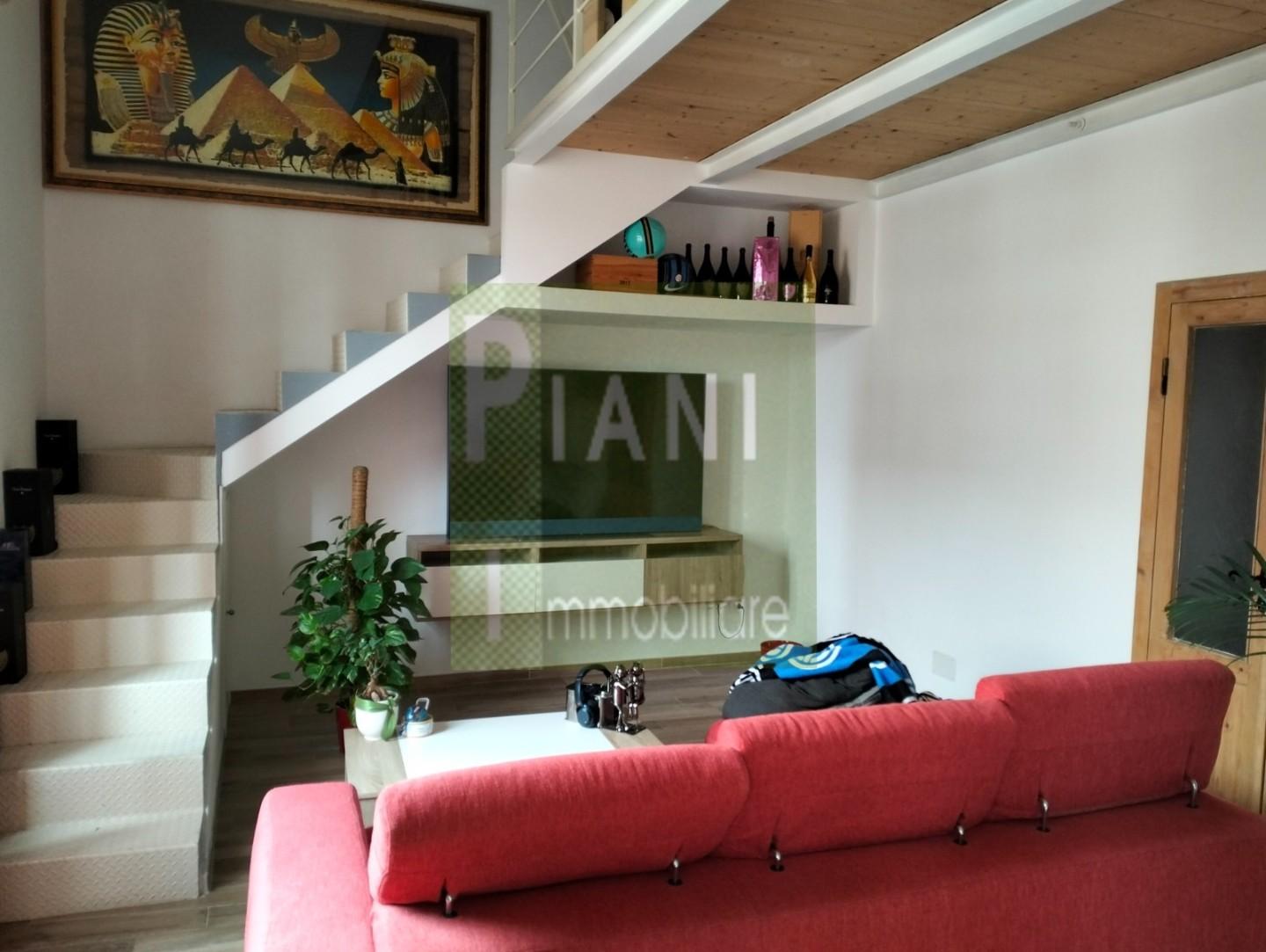 Quadrilocale arredato in affitto, Livorno accademia