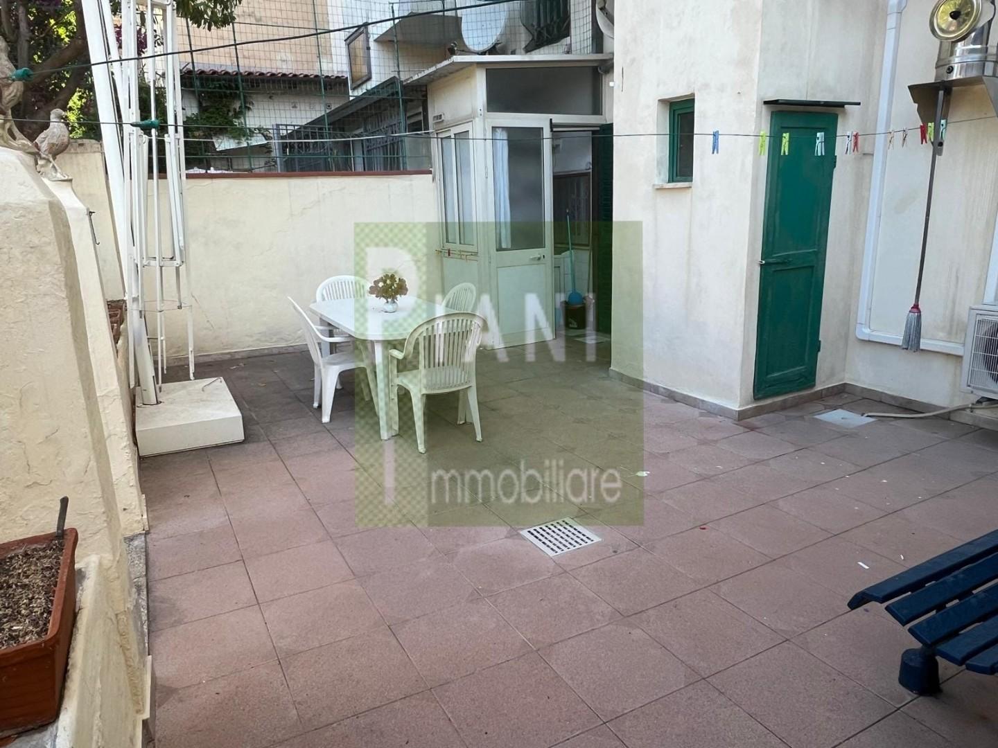 Quadrilocale con giardino, Livorno marconi