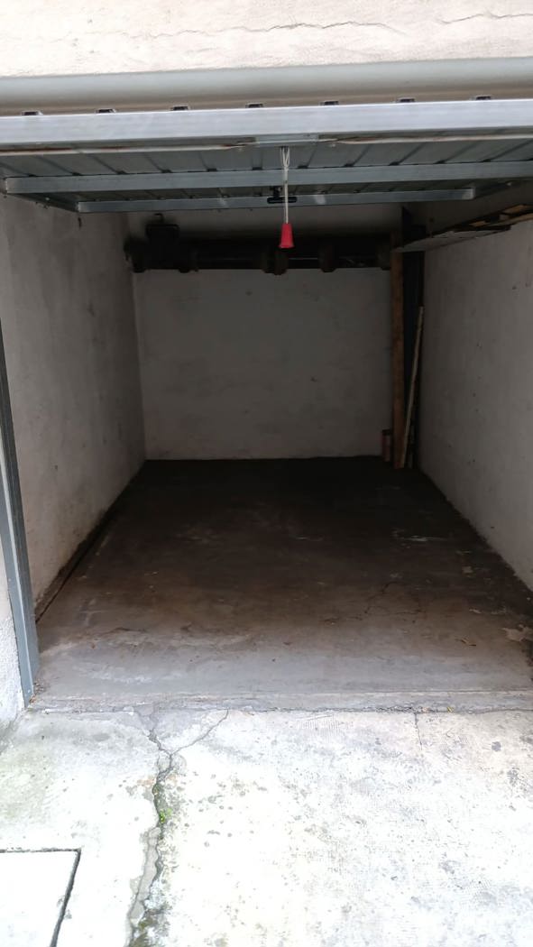 Box/Garage 11mq in vendita a Milano