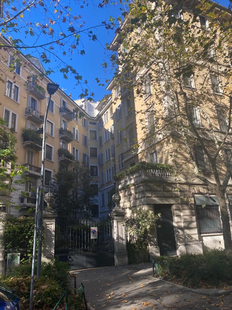 Trilocale arredato in affitto a Milano