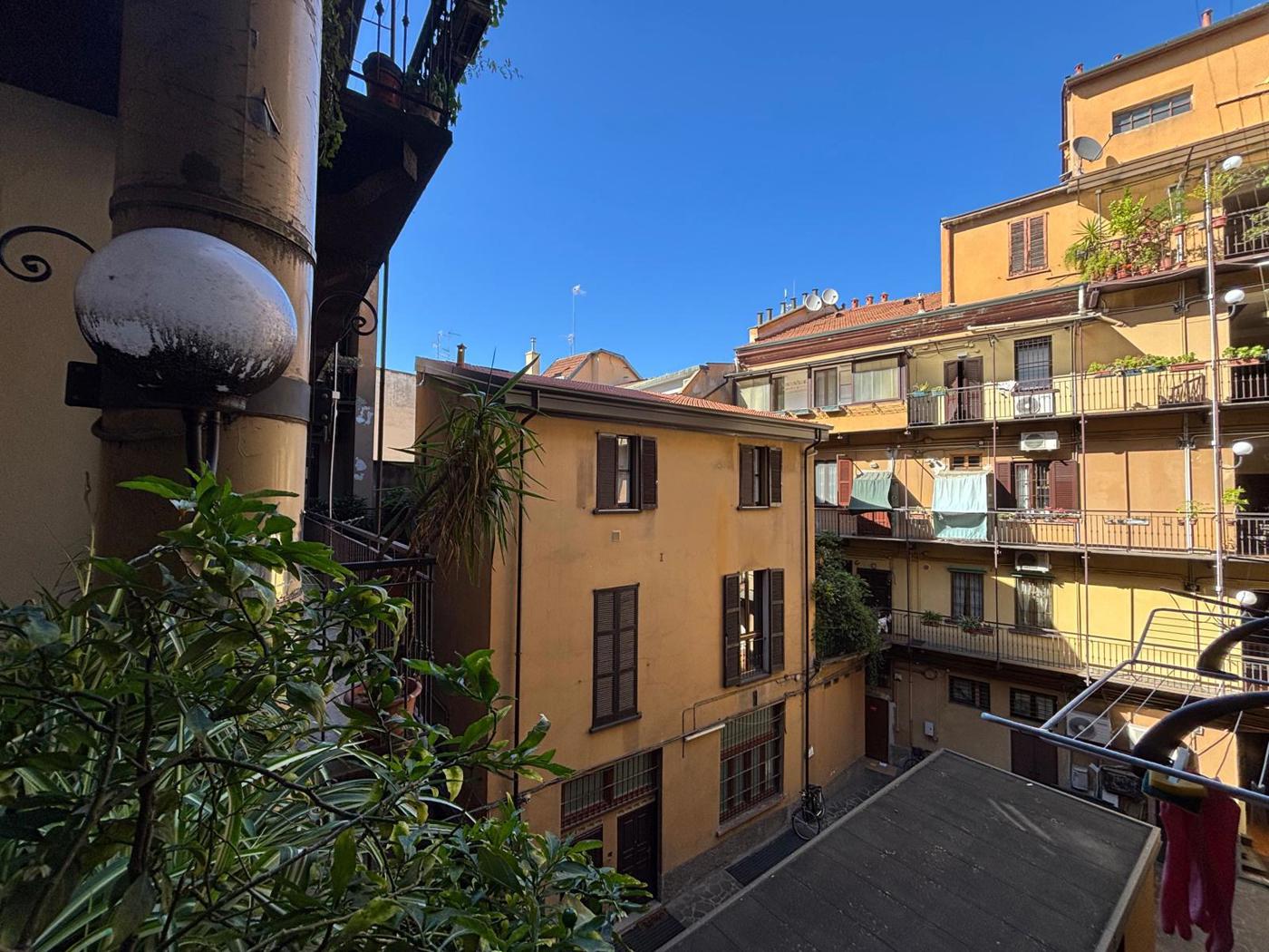 Bilocale arredato in affitto a Milano