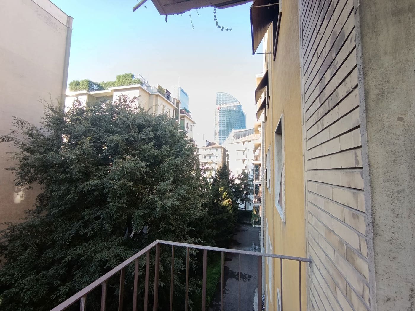 Trilocale da ristrutturare a Milano