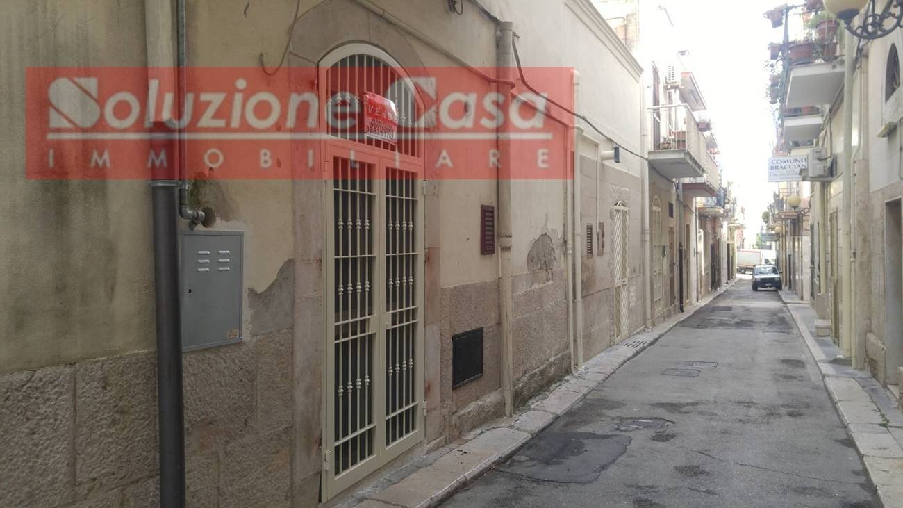 Casa indipendente in vendita a Canosa di Puglia