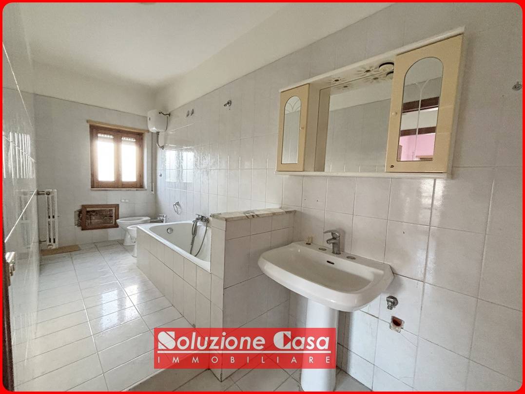 Appartamento in vendita a Canosa di Puglia