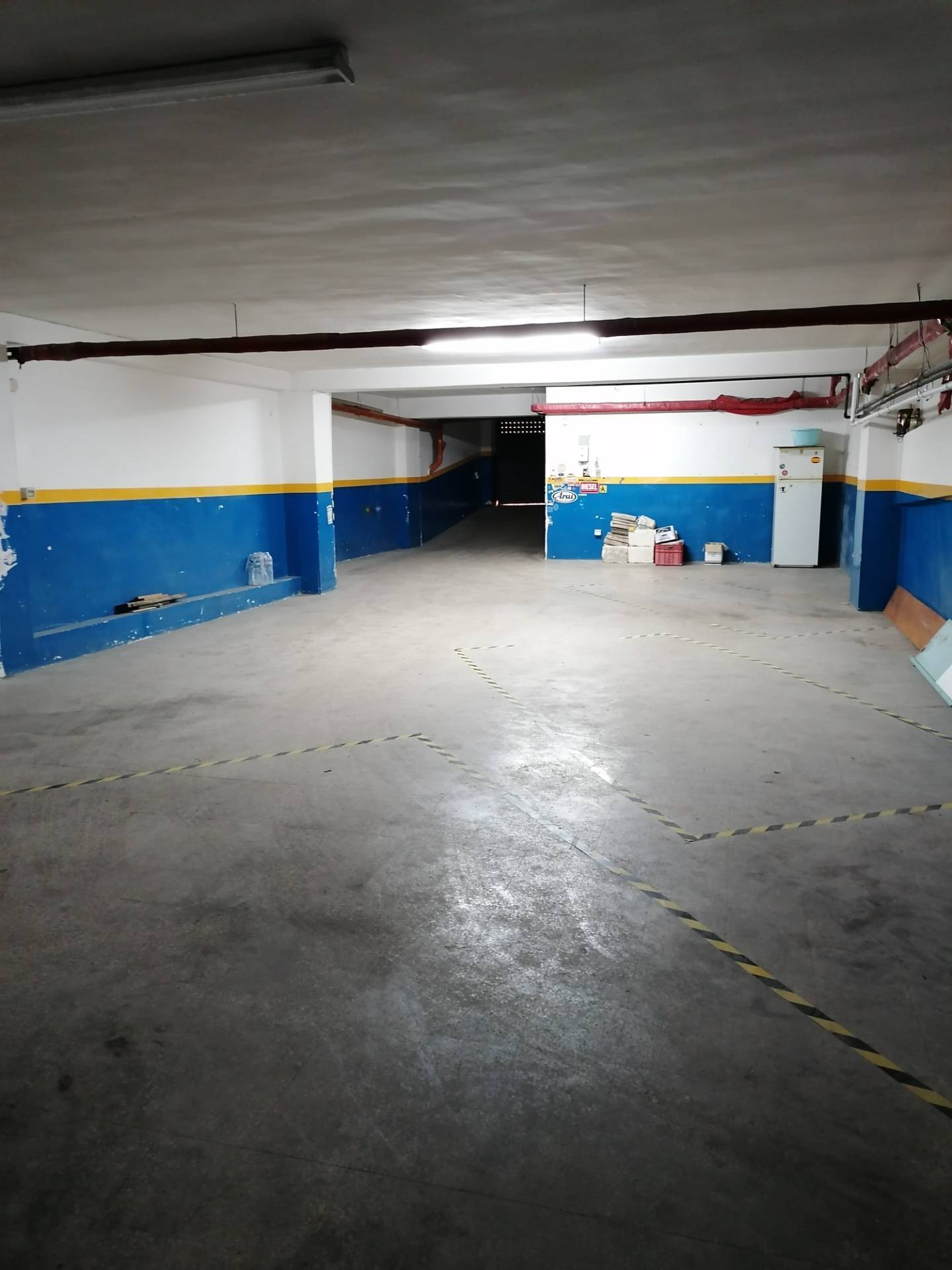 Deposito in vendita a Canosa di Puglia