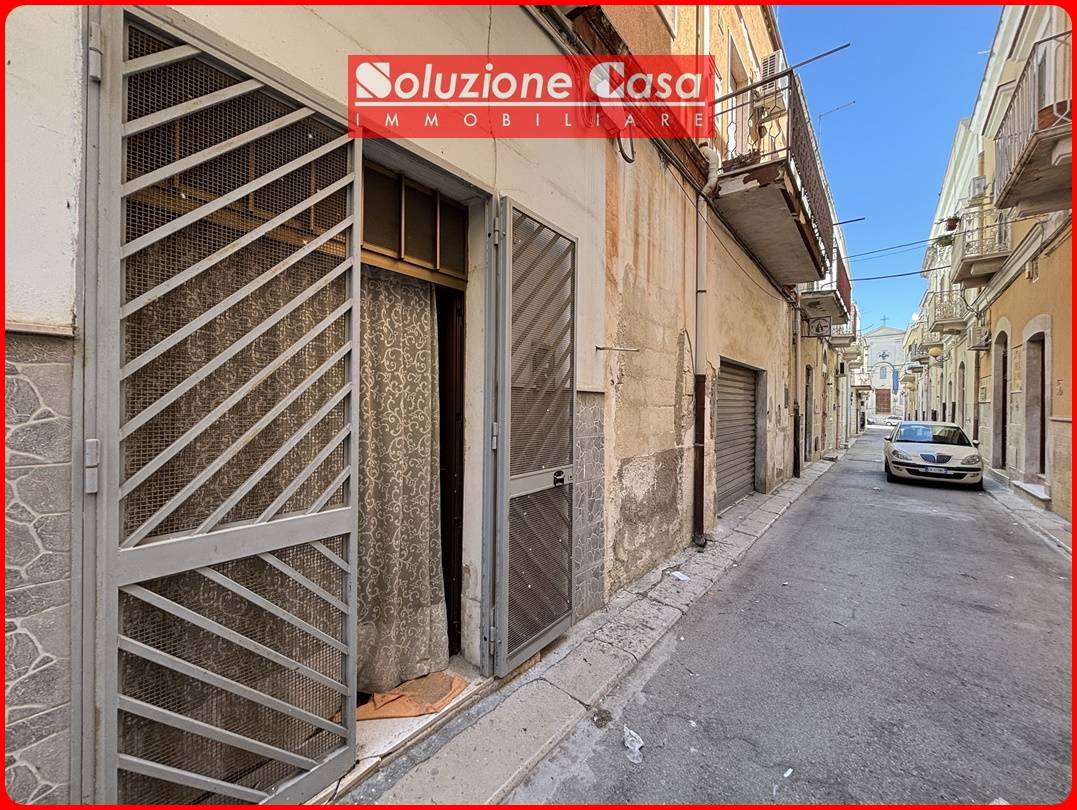 Casa indipendente in vendita a Canosa di Puglia