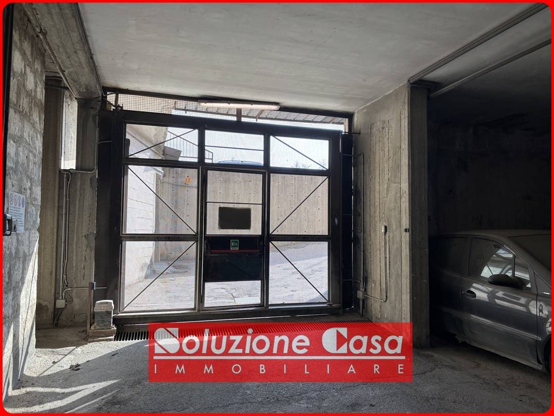 Appartamento in vendita a Canosa di Puglia, zona 167