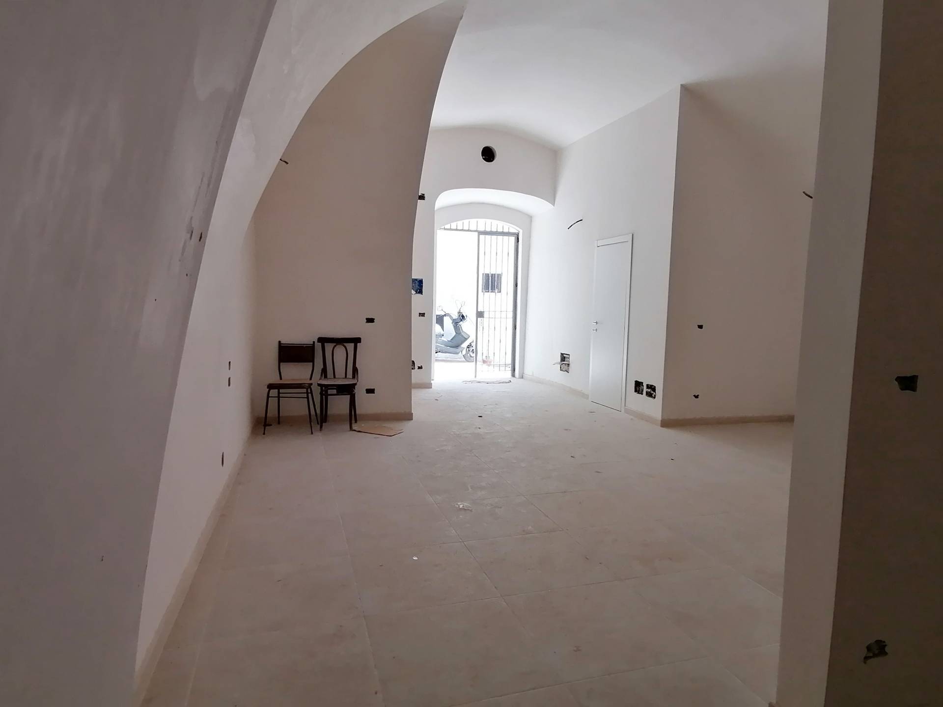 Casa indipendente in vendita a Canosa di Puglia, castello