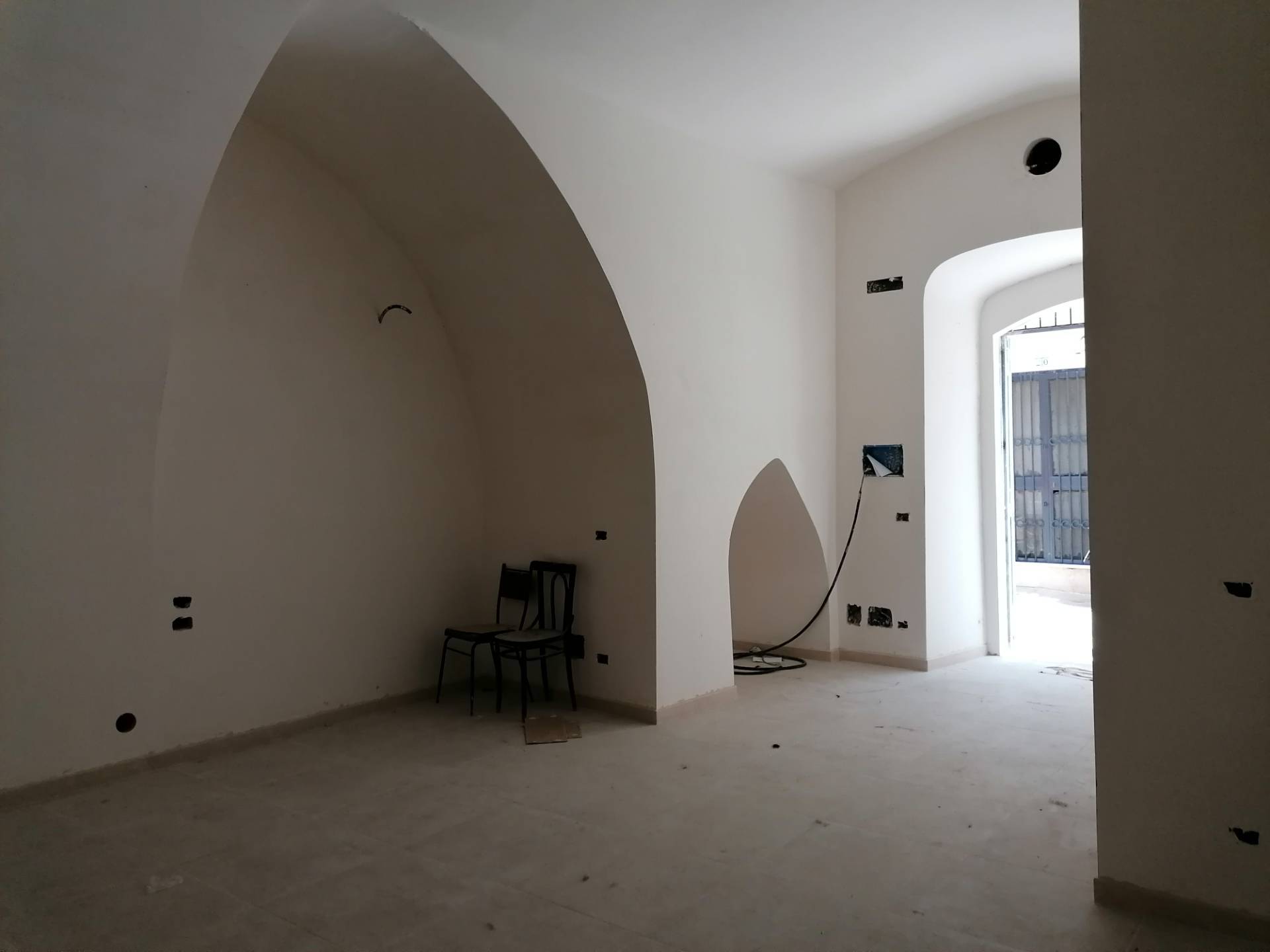 Casa indipendente in vendita a Canosa di Puglia, castello