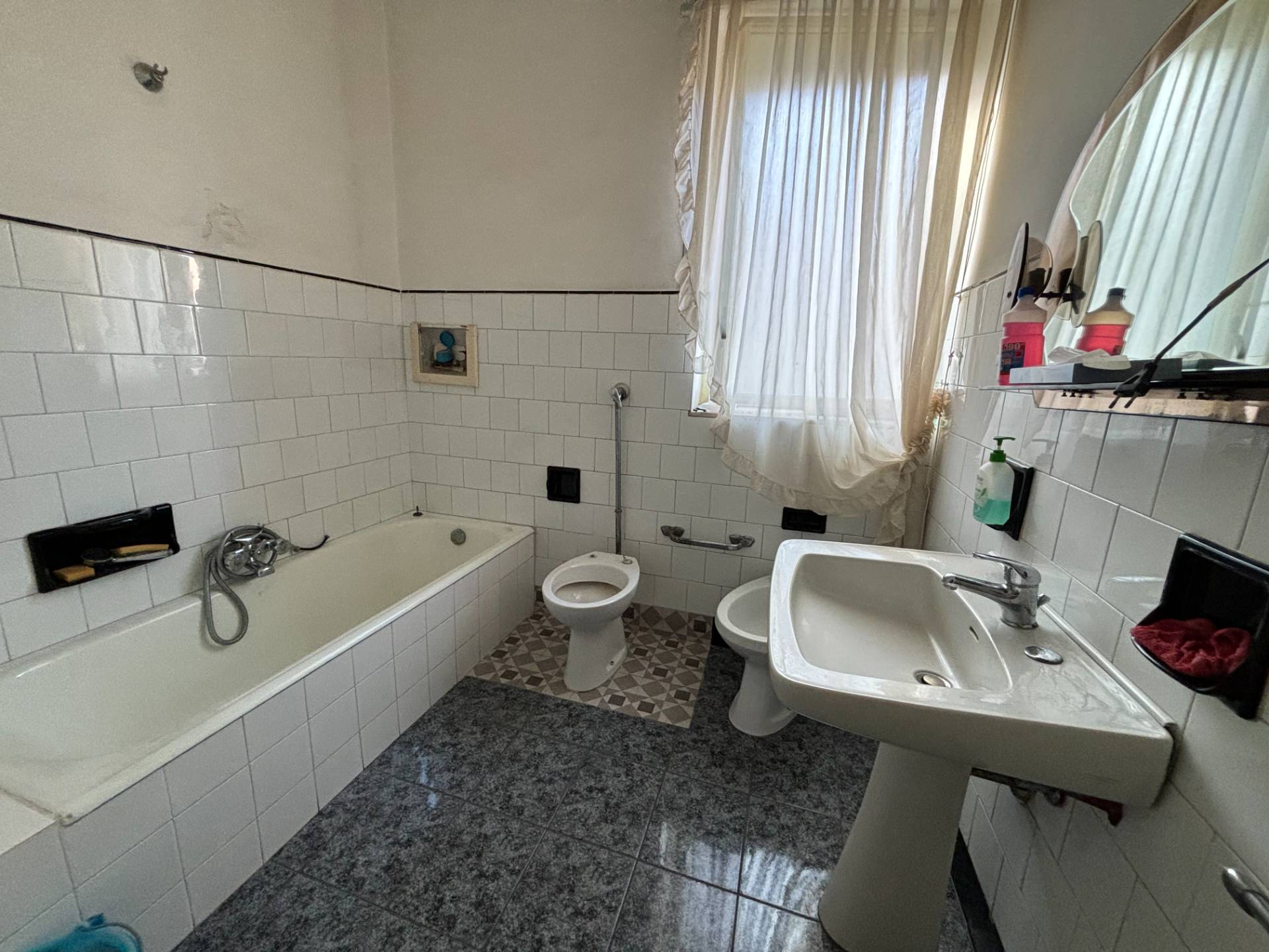 Appartamento in vendita a Canosa di Puglia