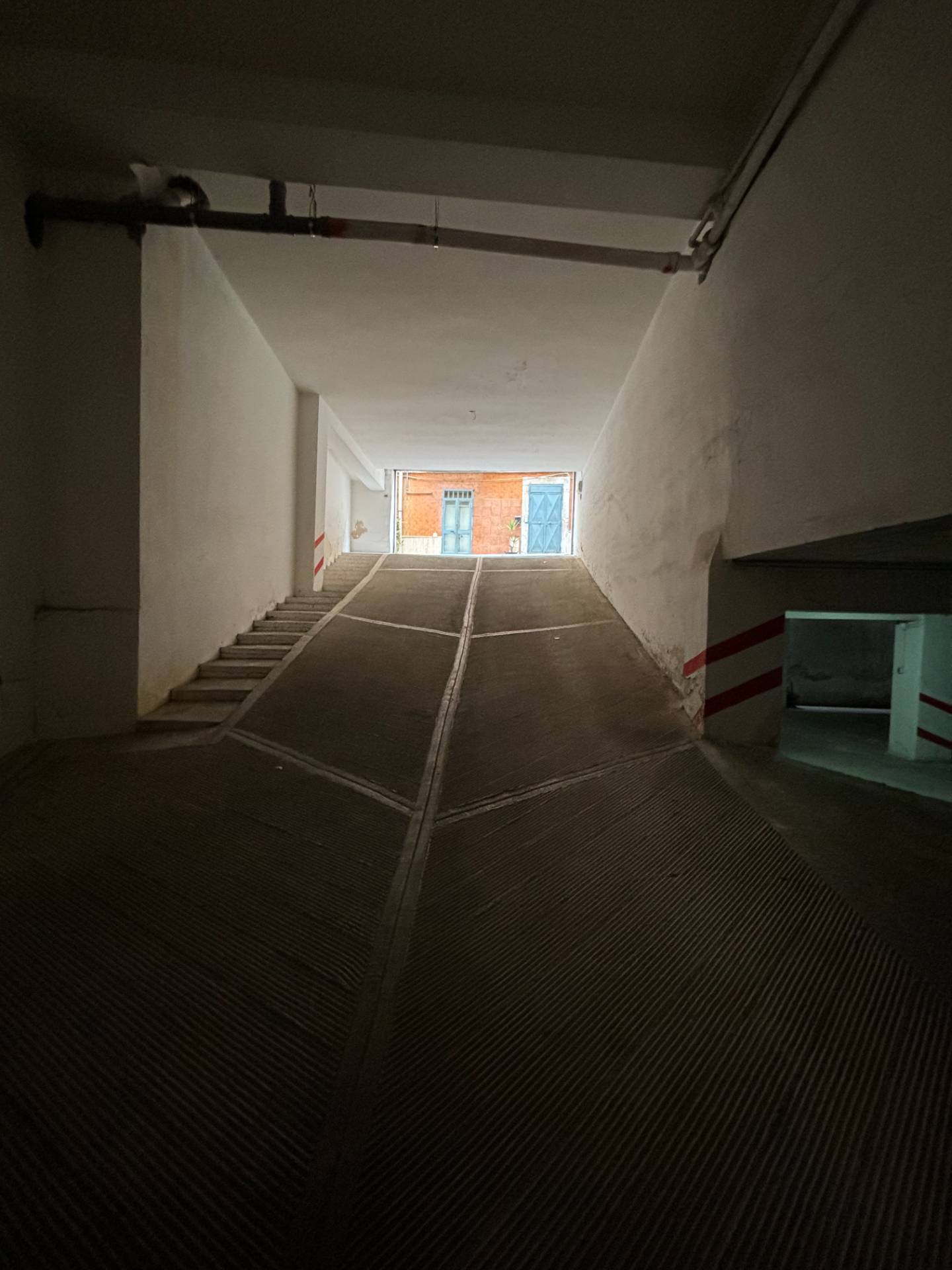 Box o garage in vendita a Canosa di Puglia