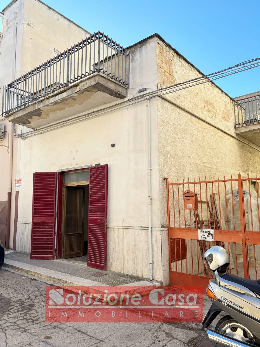 Casa indipendente in vendita a Canosa di Puglia