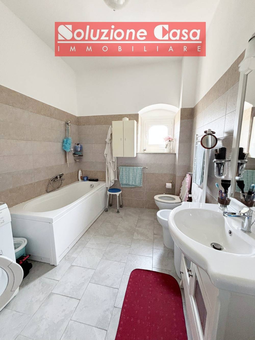 Appartamento in vendita a Canosa di Puglia