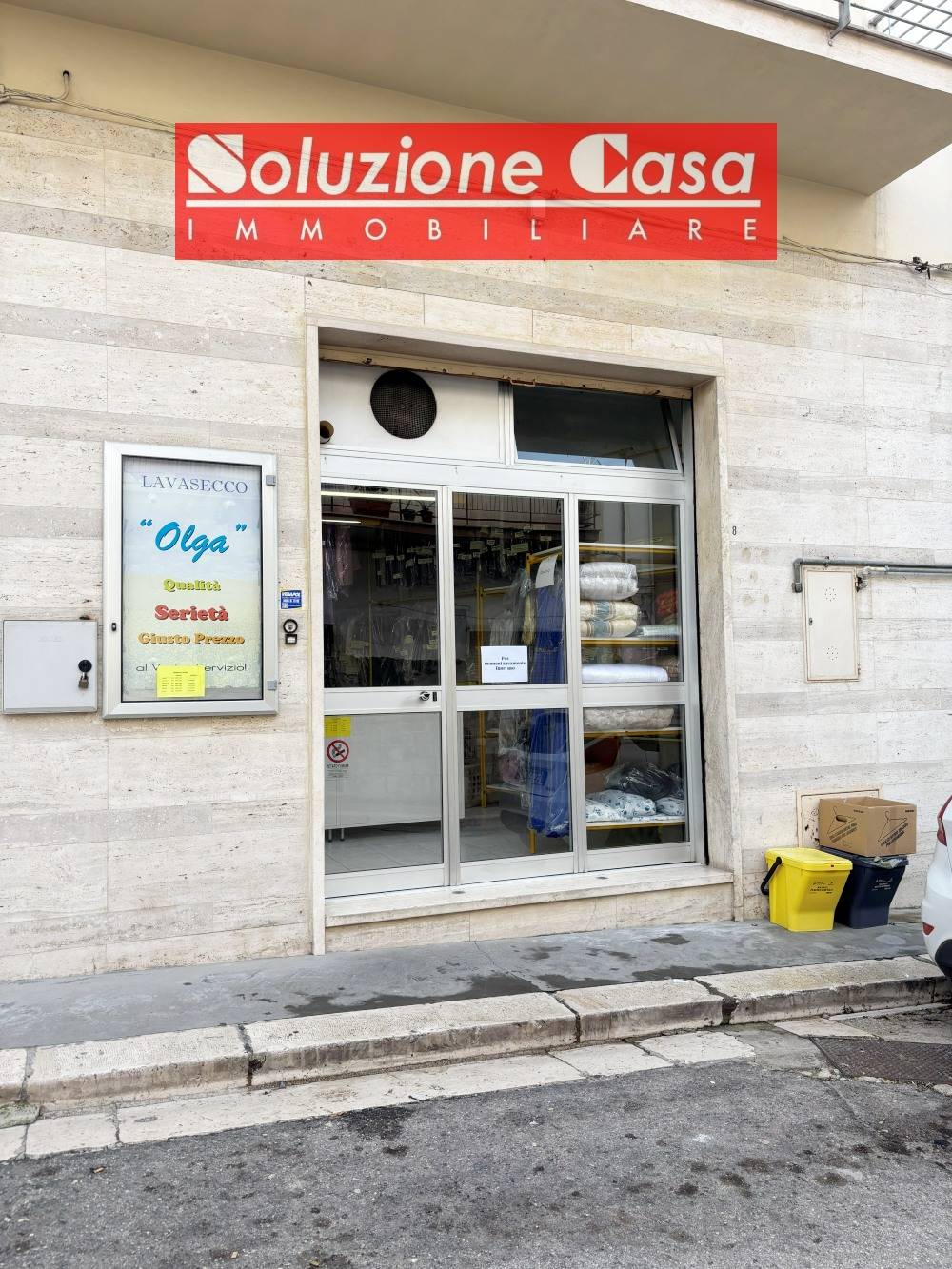 Attivit commerciale in vendita a Canosa di Puglia