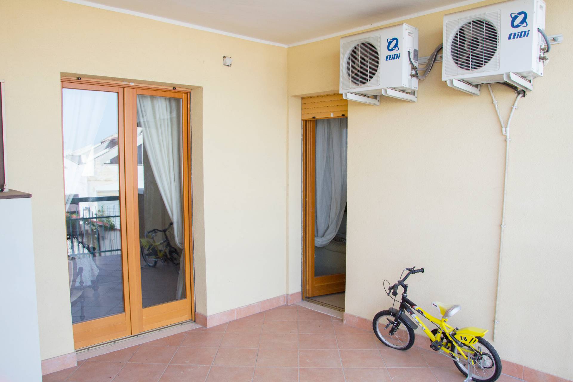 Appartamento in vendita a Canosa di Puglia, zona 167